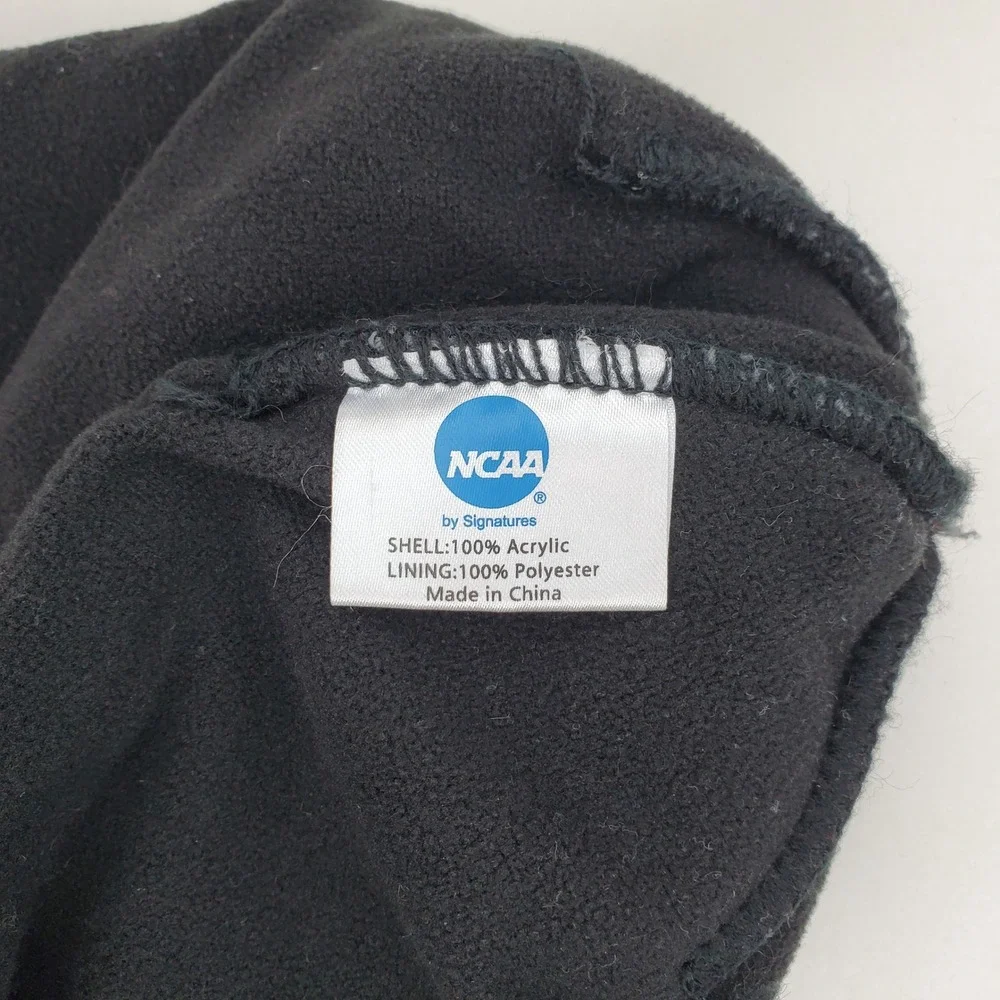 NCAA Syracuse Orange Knit Chullo Beanie Hat Fleece Lined Orange Navy Blue Tassel